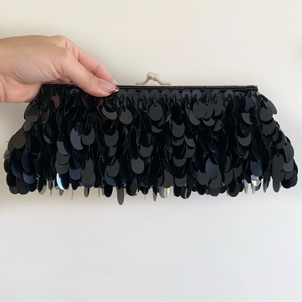 Vintage Black Disc Sequin Evening Party Clutch Bag with Detachable Chain